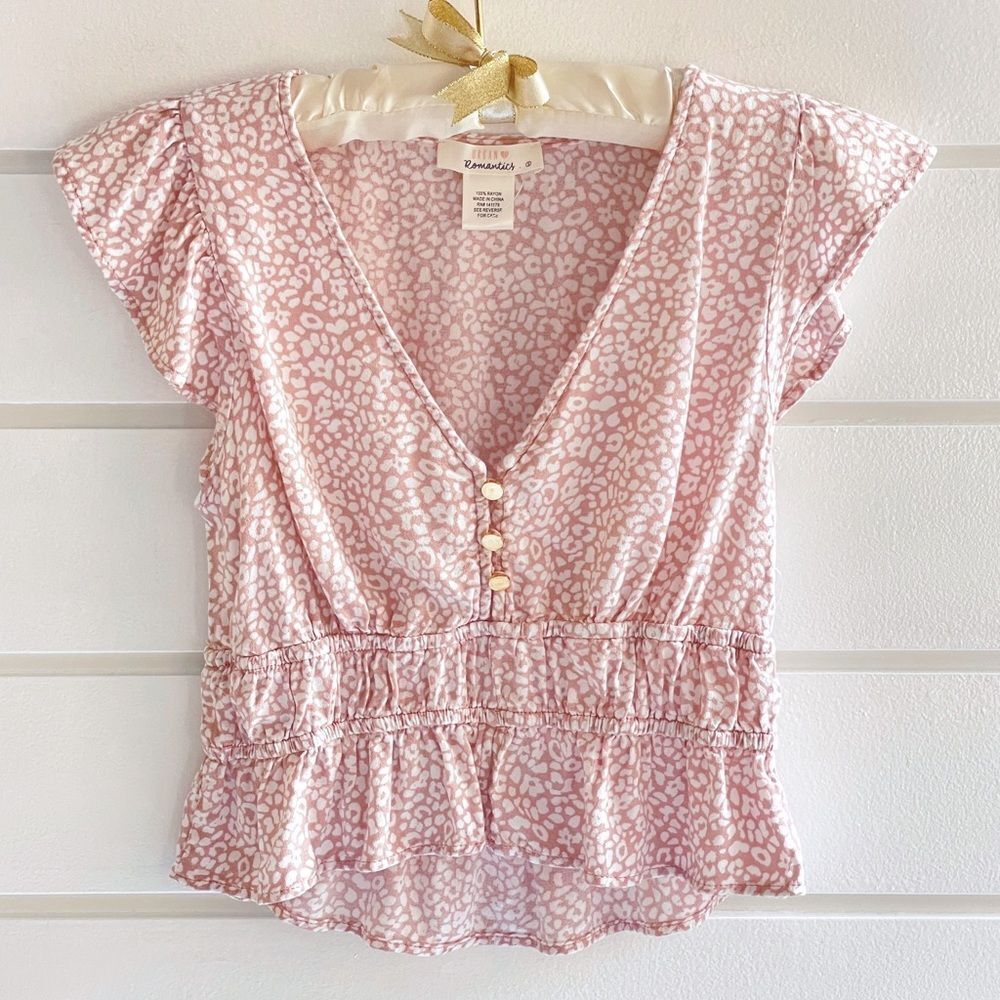 Urban Romantics Women’s Printed Short Sleeve Rayon Button Blouse Size Small